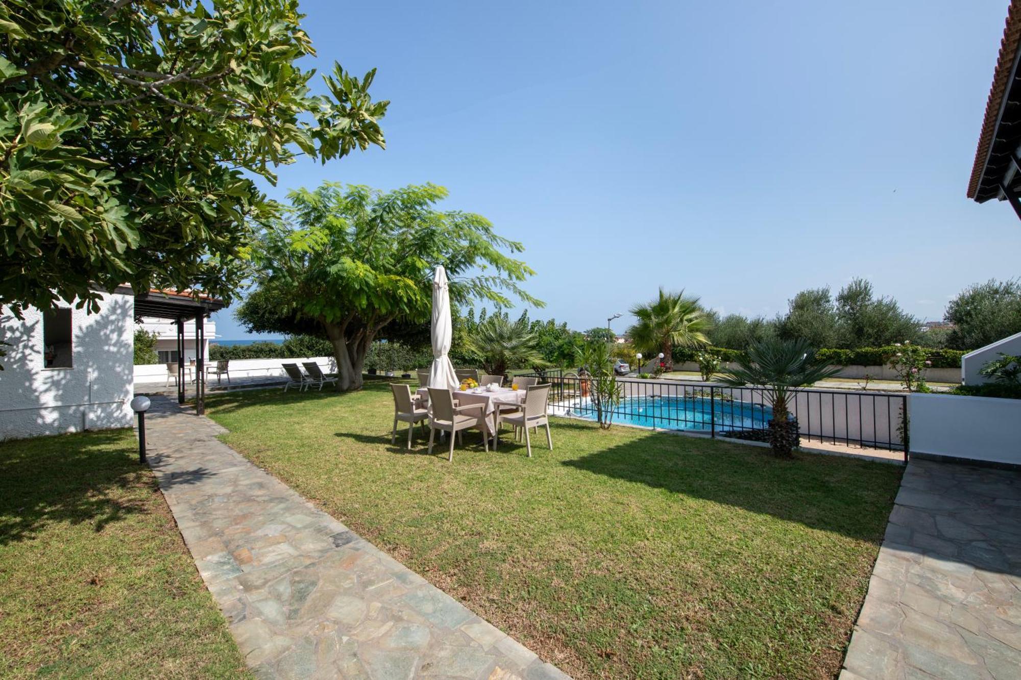 Villa Eleni 100M From The Sea Rapanianá Extérieur photo